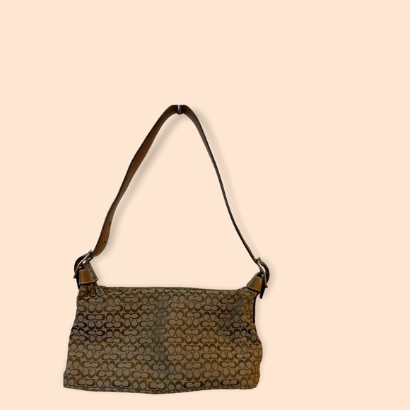 Coach handbag - like new - Picture 3 of 3